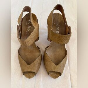 Pedro Garcia Tan Sandals